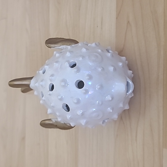 Decorative White and Gold Fish Figure - Picture 3 of 5